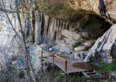 Caverna di Pellumbas
