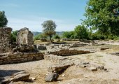 All'interno del parco archeologico di Butrint
