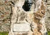 Monumento di Sabri Tuci